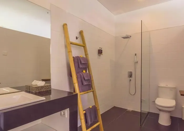 Hidden Pearl, With Private Cook&pool *